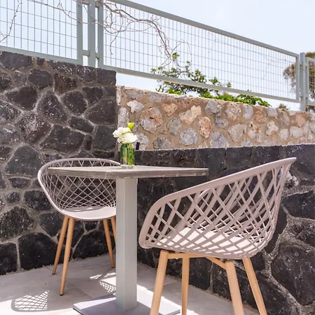 Hotel Sandy Perissa (Santorini)