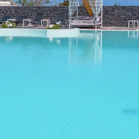Sandy Hotel 3*