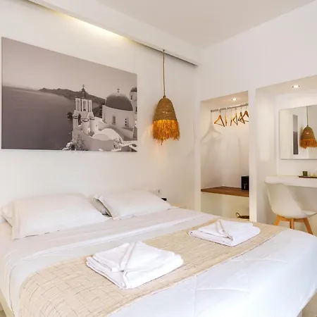 Sandy Hotel